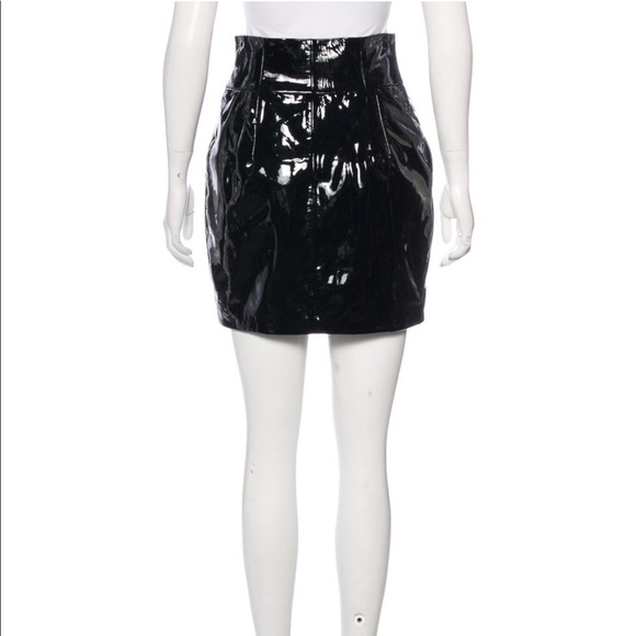 Patent leather mini skirt - Picture 3 of 4